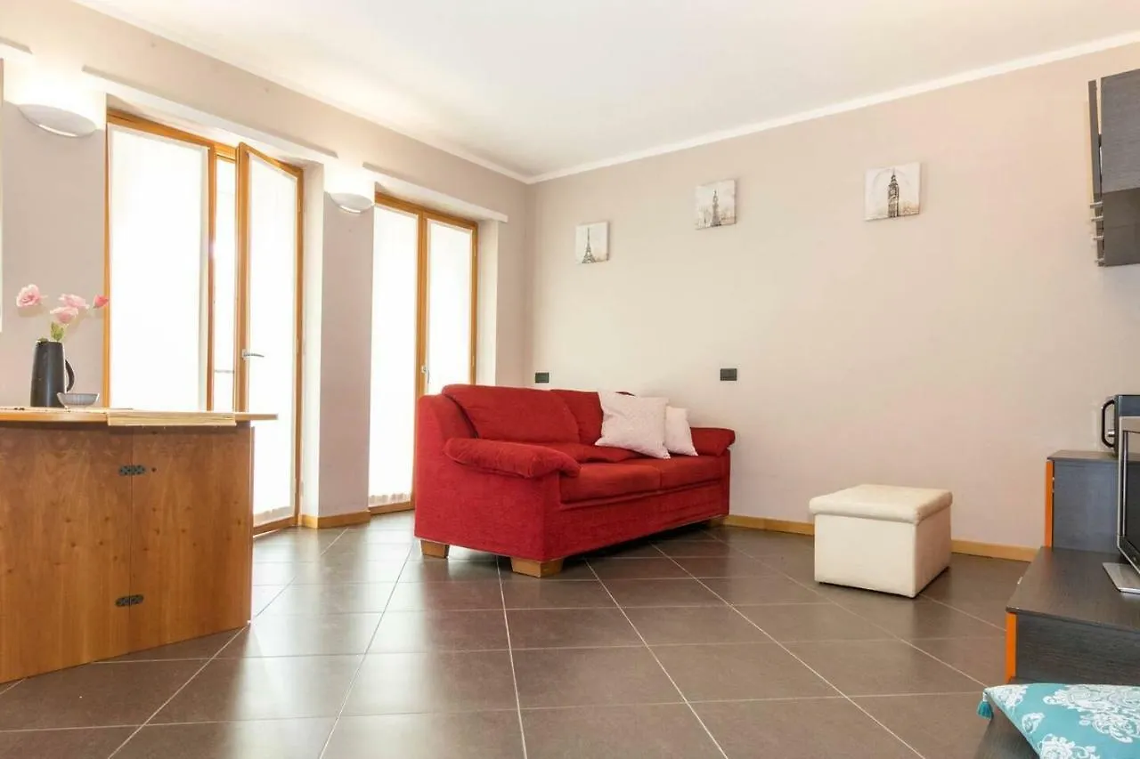 Altido Apt For 4 With Terrace In A Quiet Residential Area Milánó Olaszország